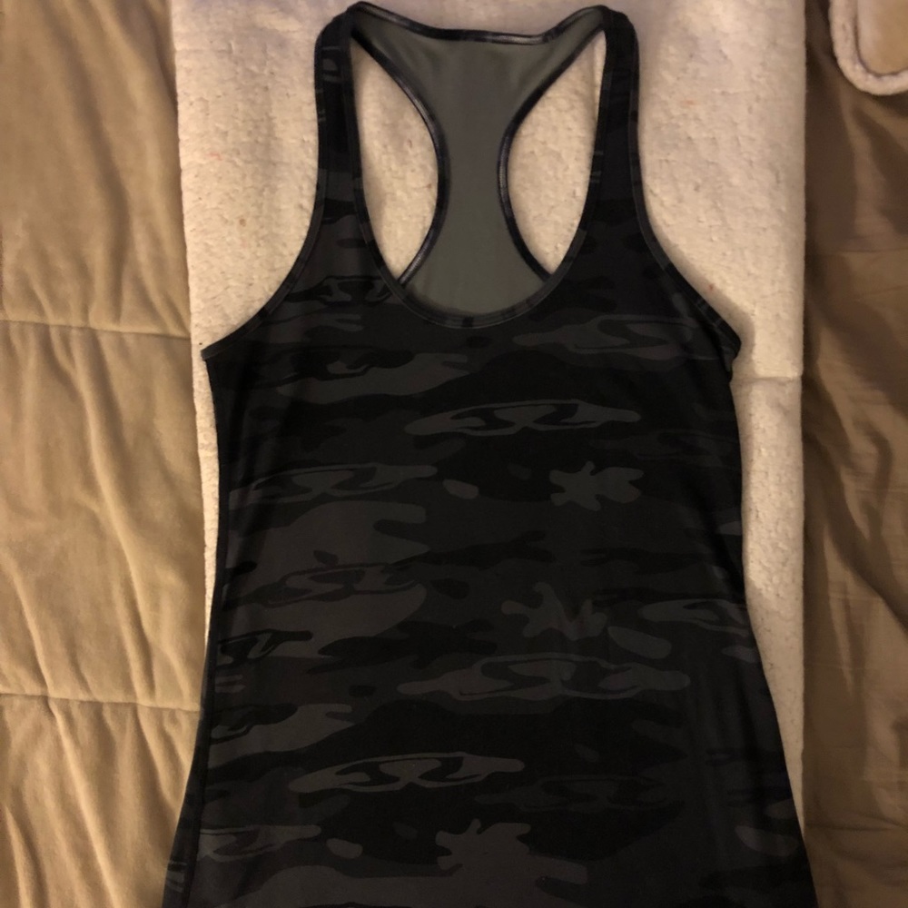 Lululemon cool racer back size 8